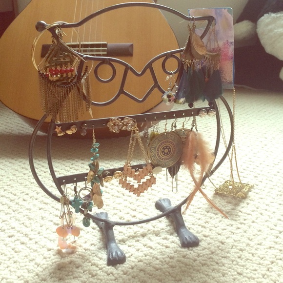 Earring stand