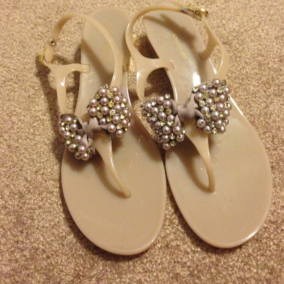 Enzo Angiolini Jelly Sandals 🎀Girly Girl HP🎀