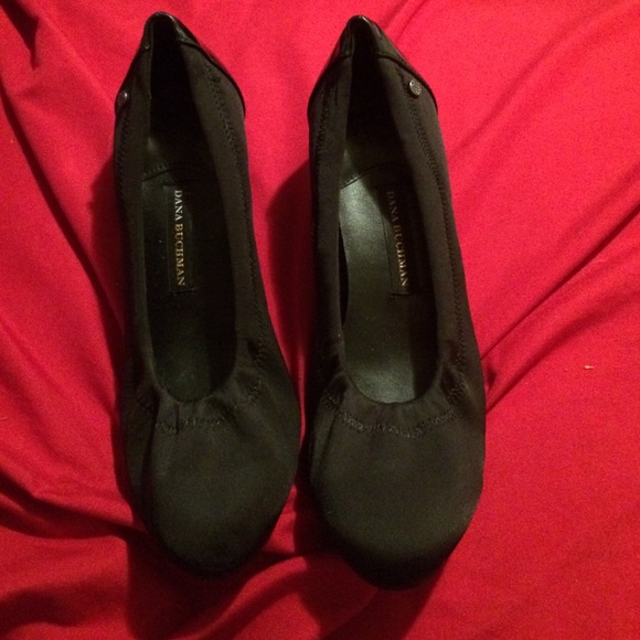 Dana Buchman Heels