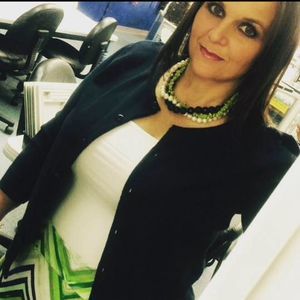 Meet your Posher, Debra