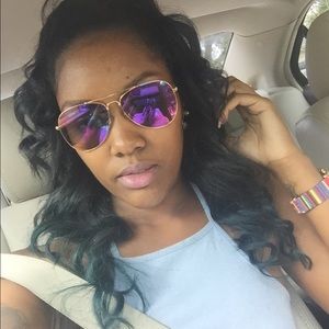 Meet your Posher, Randi