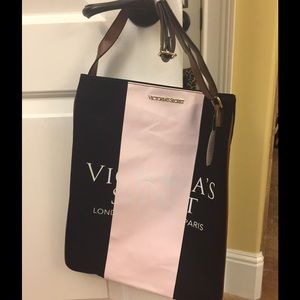 VictoriaSecret Tote