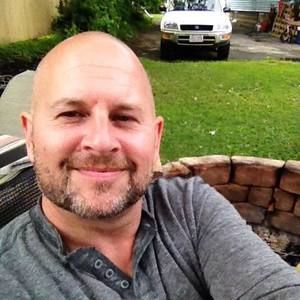 Meet your Posher, Raymond