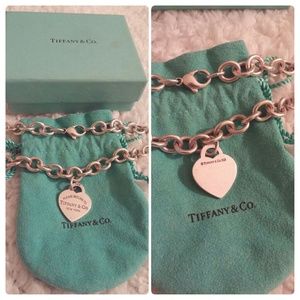 ⬇PRICE DROP| Authentic Tiffany&Co necklace