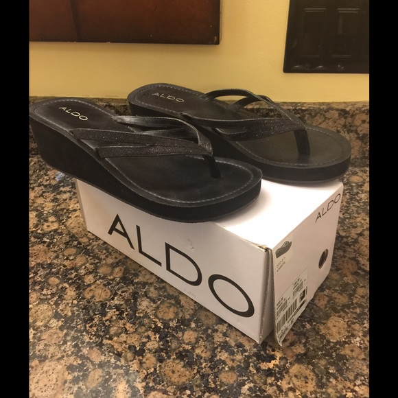 Aldo Sandals