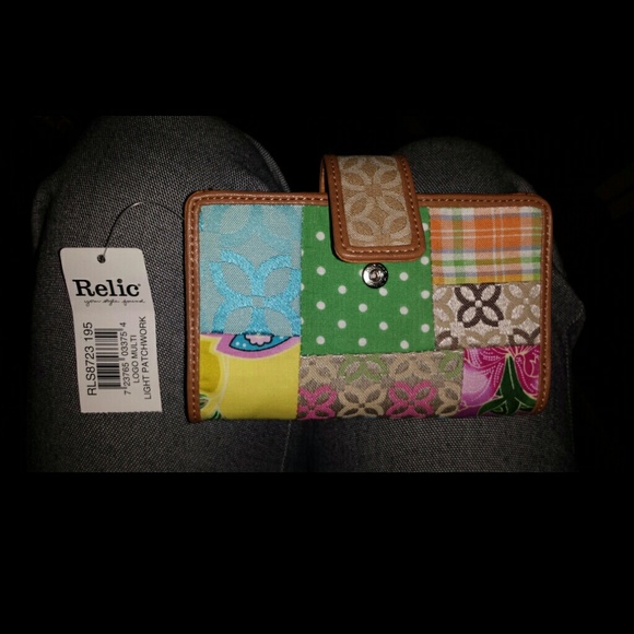 Relic Handbags - Relic wallet NWT