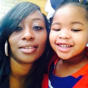 Meet your Posher, Angie