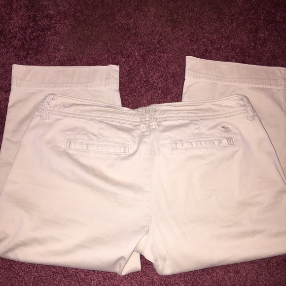 Abercrombie n Fitch capris