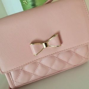 Pink Quilted Bow Crossbody Purse