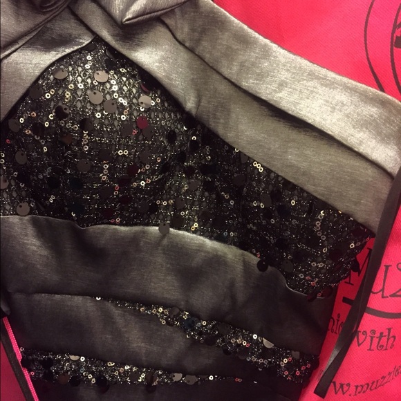 Cache cocktail  dress sz 8 Reduced price