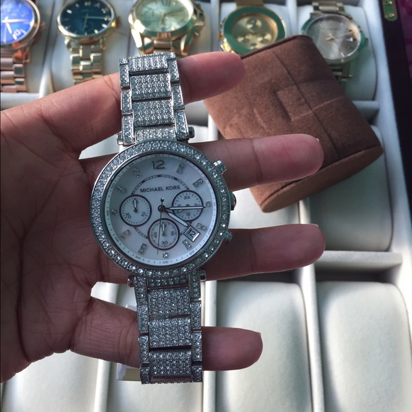 SOLD ⭐️⭐️⭐️ - Picture 2 of 4