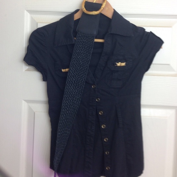 Bebe belted top