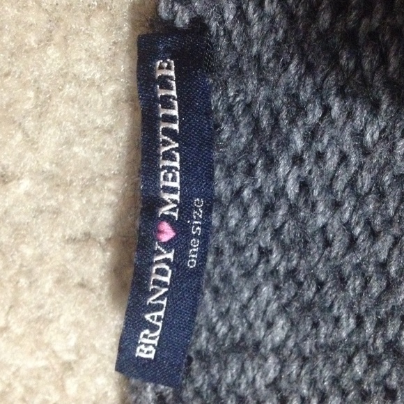 brandy Melville sweater. super cute! - Picture 3 of 3