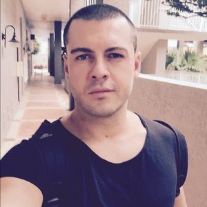 Meet your Posher, Dejan