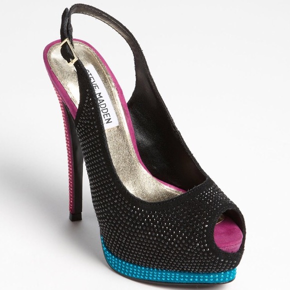 Steve Madden Masqraid Sling Back Pump