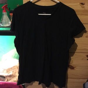 Black t shirt