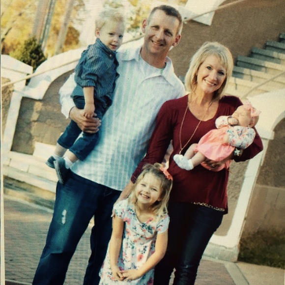 Meet me!!👠💄👛👙👗👒 - Picture 3 of 8