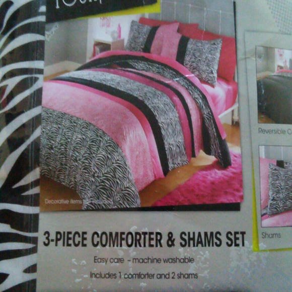3 piece comforter and shams set
