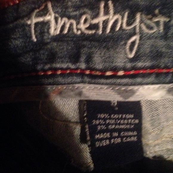 Jeans - Picture 3 of 3