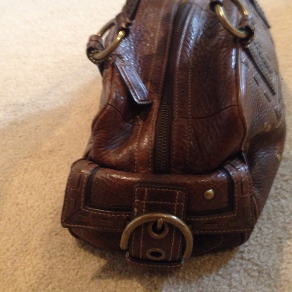 Coach purse - Picture 2 of 4