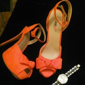 Peep toe Coral heels