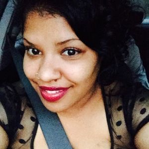 Meet your Posher, Laurie