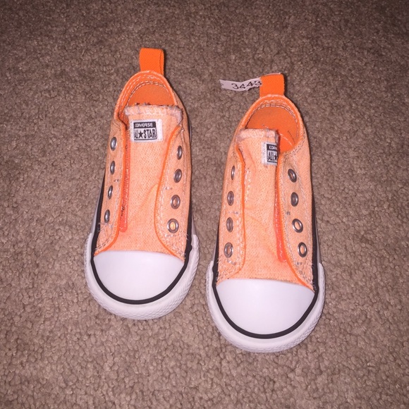 orange converse for kids