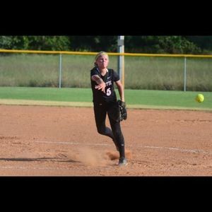 Meet your Posher, Jennelle