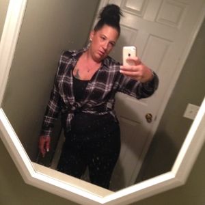 Meet your Posher, Desiree