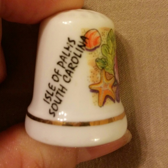 Collectible thimble! Bundle and save!!