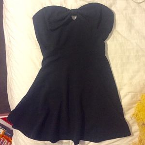 Black Skater Dress With Bow Sweetheart Neckline