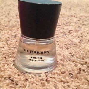 Burberry perfume