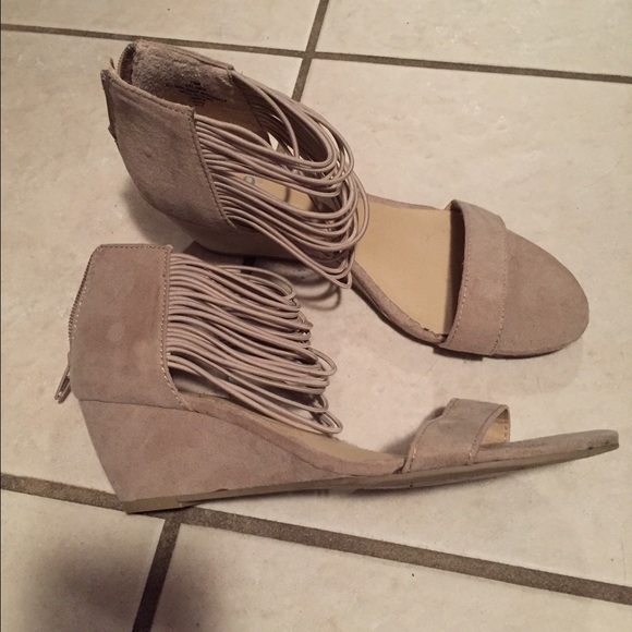 A.N.A suede wedges - Picture 2 of 3