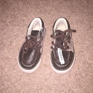 Toddler size 6 boots