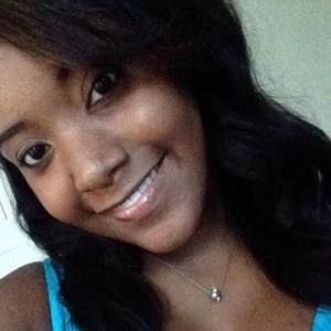 Meet your Posher, Tavia