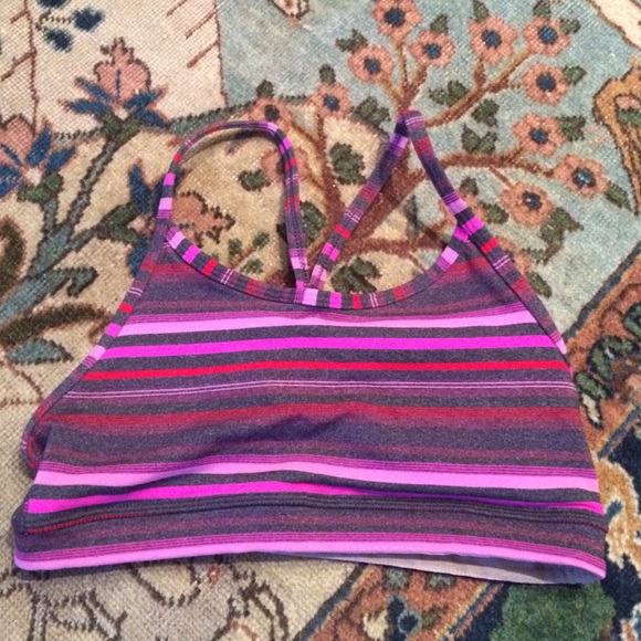 lulu lemon sports bra
