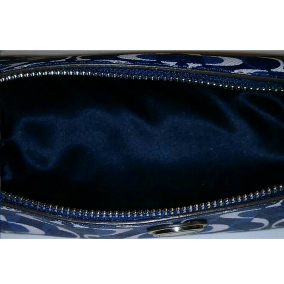 PEYTON DREAM C TOP HANDLE POUCH - Picture 4 of 4