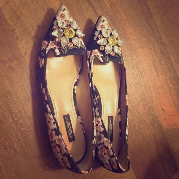 100% AUTH Dolce &Gabbana - Picture 1 of 3