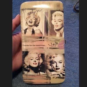 Brand new Marilyn Monroe wallet