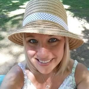 Meet your Posher, Brandy