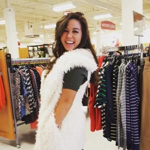 Meet your Posher, Chasity