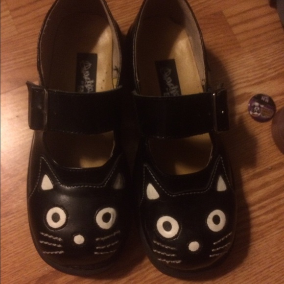 T.U.K Cat Mary Janes