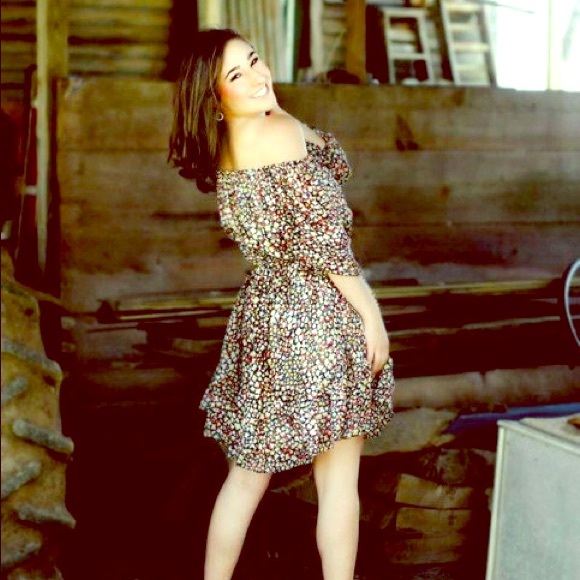 VICTORIA SECRET Moda International Dress