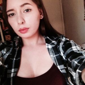 Meet your Posher, Melina