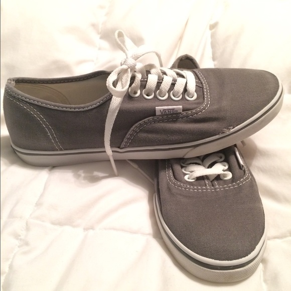 grey vans- size 6 : mens 4.5