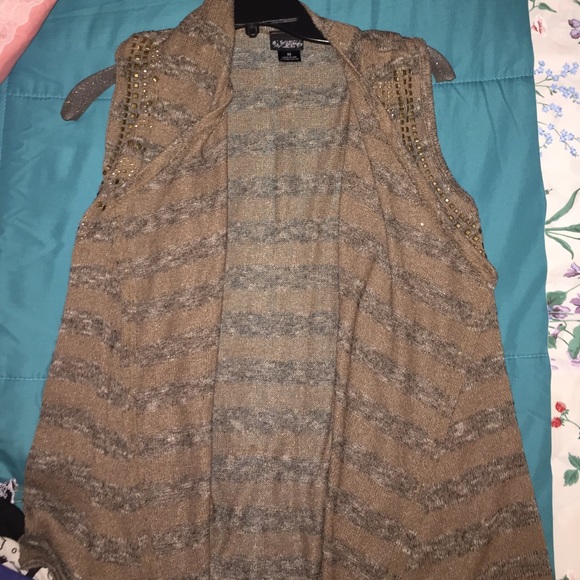 Studded vest from buckle