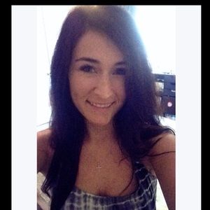 Meet your Posher, Ashly