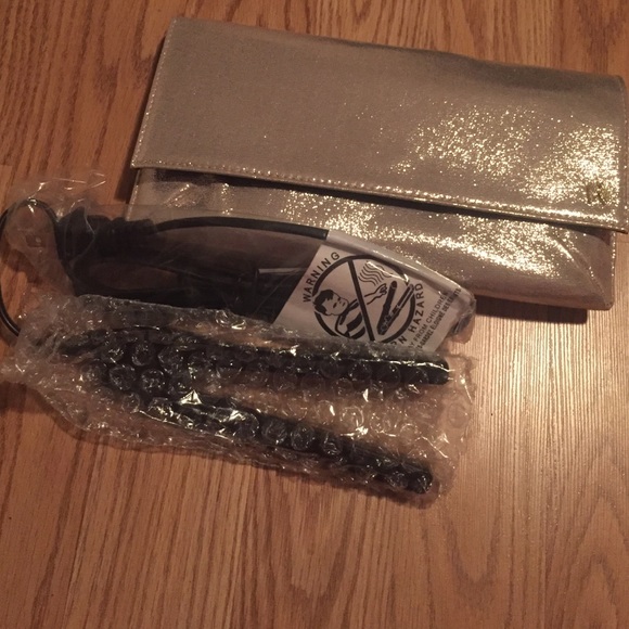 Mini hair straightener unopened!