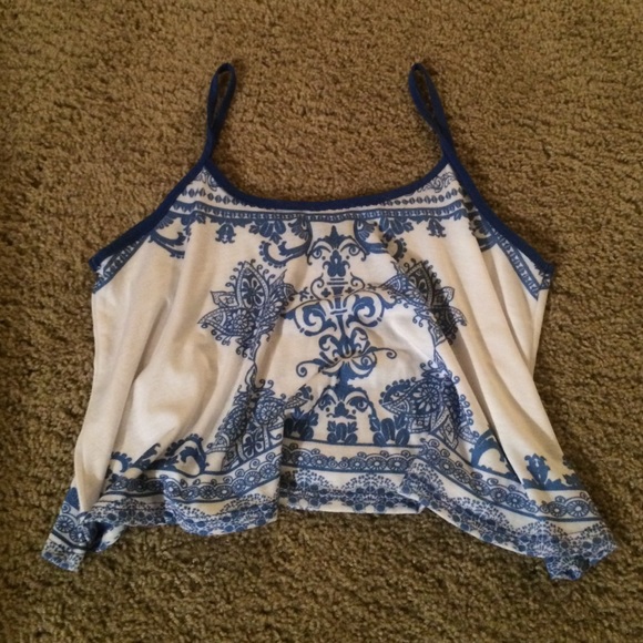 Rue21 Tops - Blue and white crop top