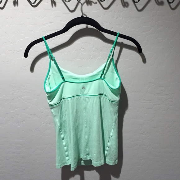 Lululemon mint green tank
